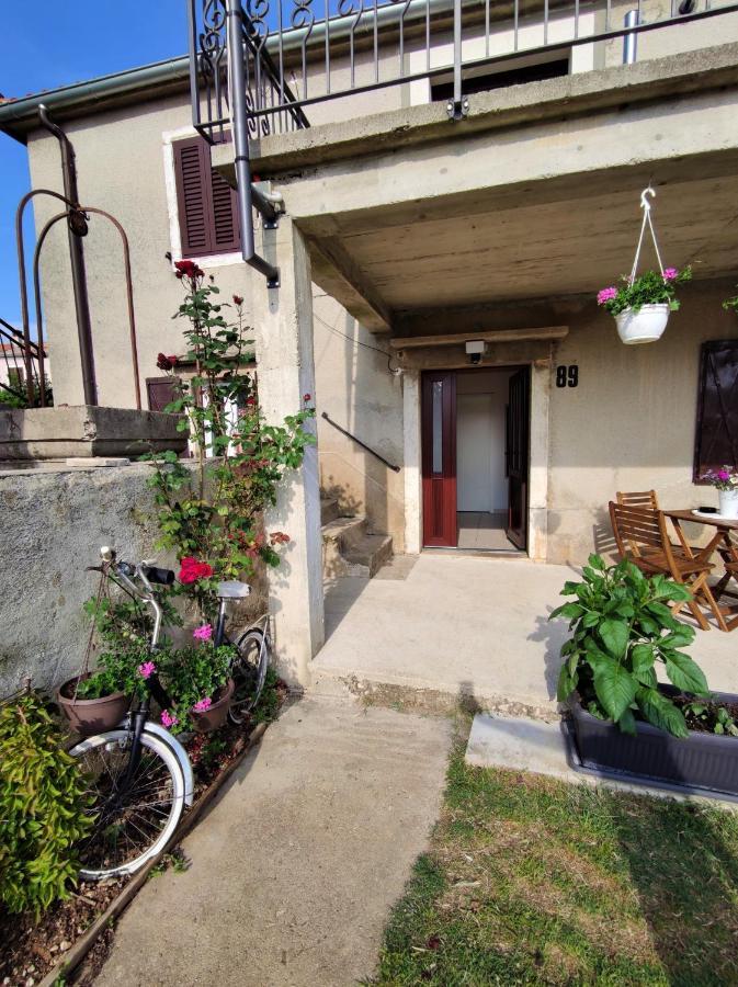 Apartman Josip Garica Bagian luar foto