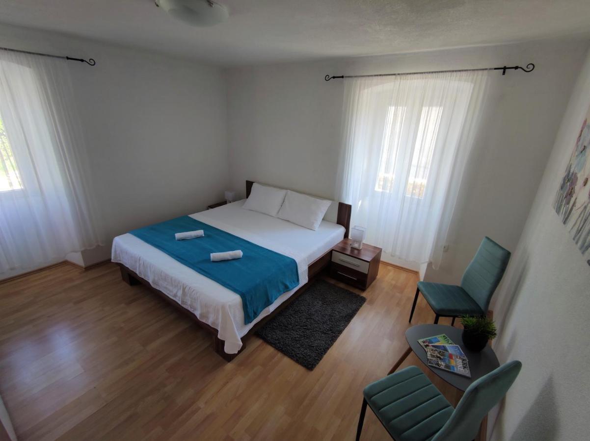 Apartman Josip Garica Bagian luar foto
